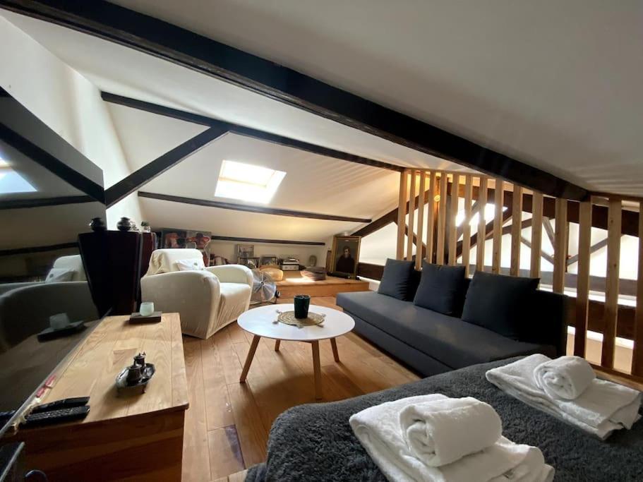 Ferienwohnung Charme Et Calme Au Coeur De Bordeaux Exterior foto