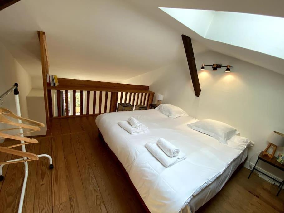 Ferienwohnung Charme Et Calme Au Coeur De Bordeaux Exterior foto